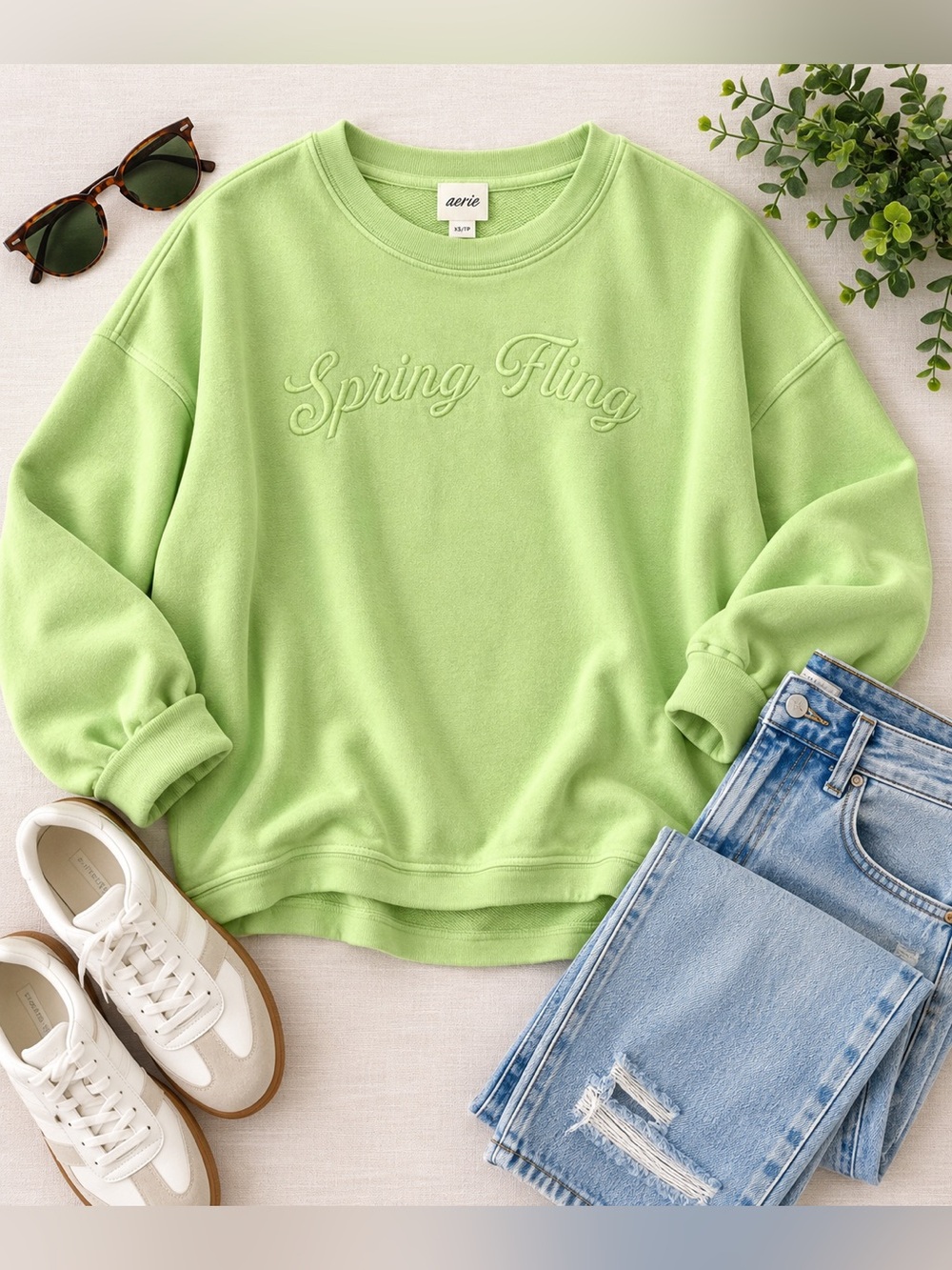 Aerie “Spring Fling” Oversized Sweatshirt – Lime Green – XS/TP